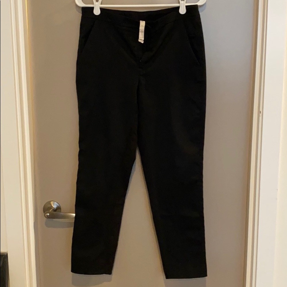 Lululemon City Pats Size 6